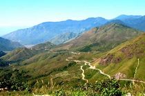 TOURS IN VIETNAM: Biking and trekking tour in Northwest Vietnam