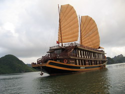 Indochina Sails, Halong Bay, Vietnam tours Tuan Linh Travel Company Limited